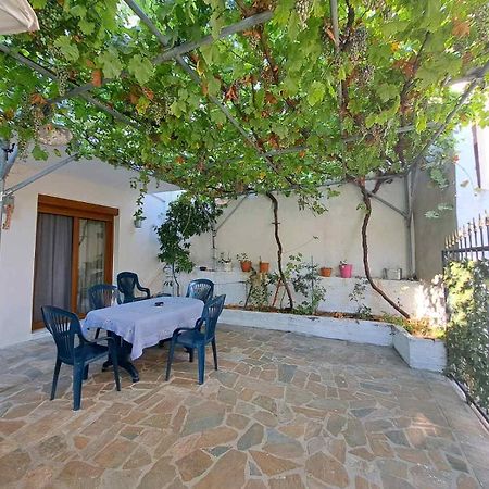 On The Rocks Aparthotel Theologos  Exterior photo